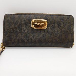 Micheal Kors Wallet